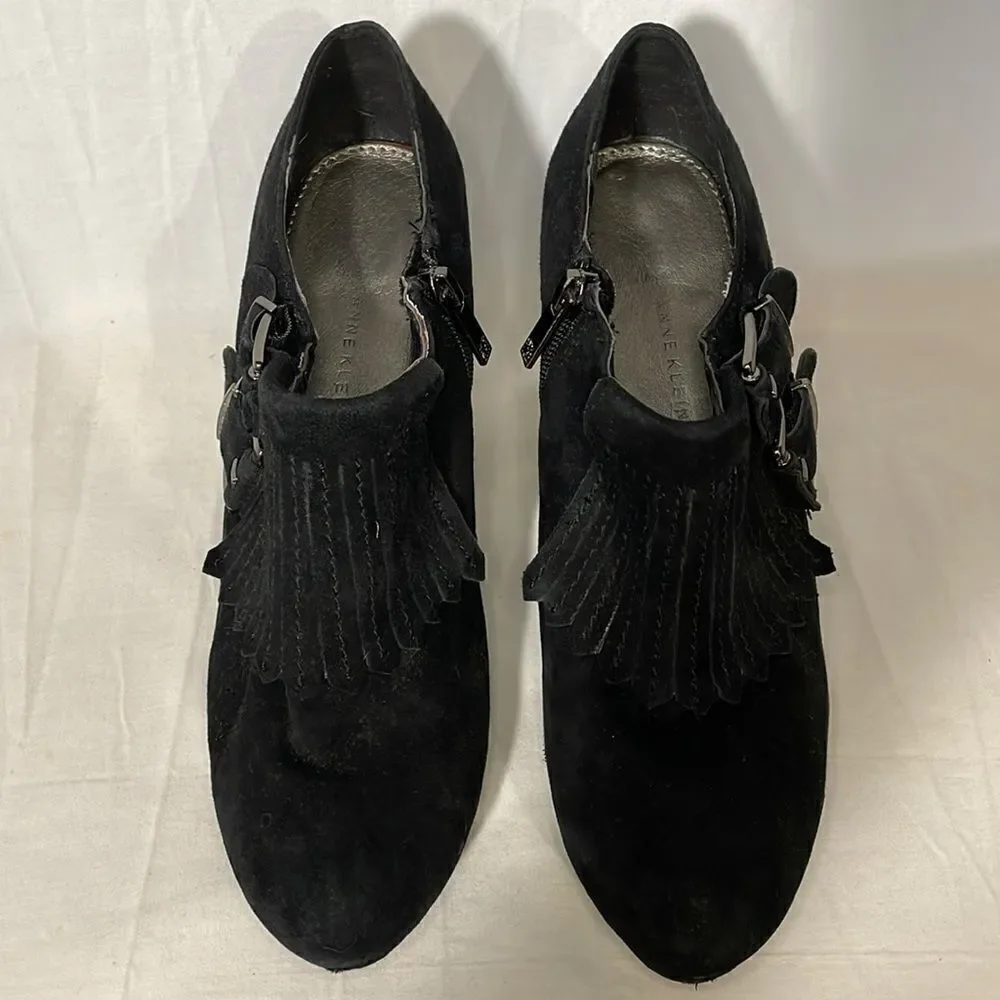 Anne Klein  ankle boot heals